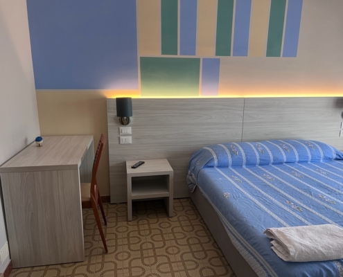 IMG_5202_hotel_enamel