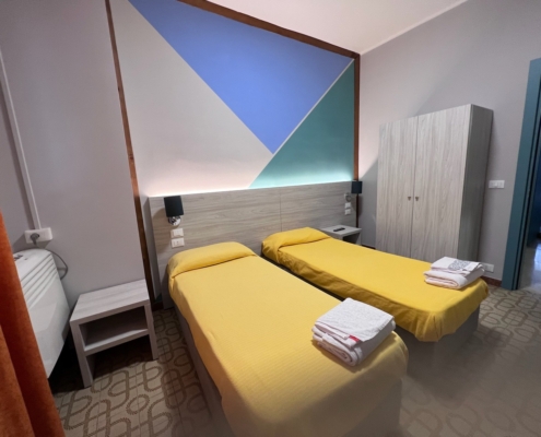 IMG_5207_hotel_enamel